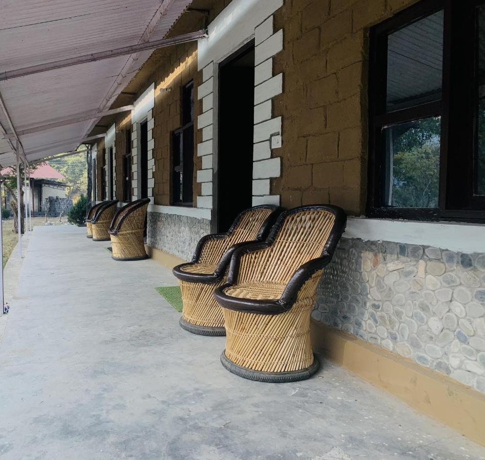 Aura Wildlife Camp And Resorts Marchula Dış mekan fotoğraf