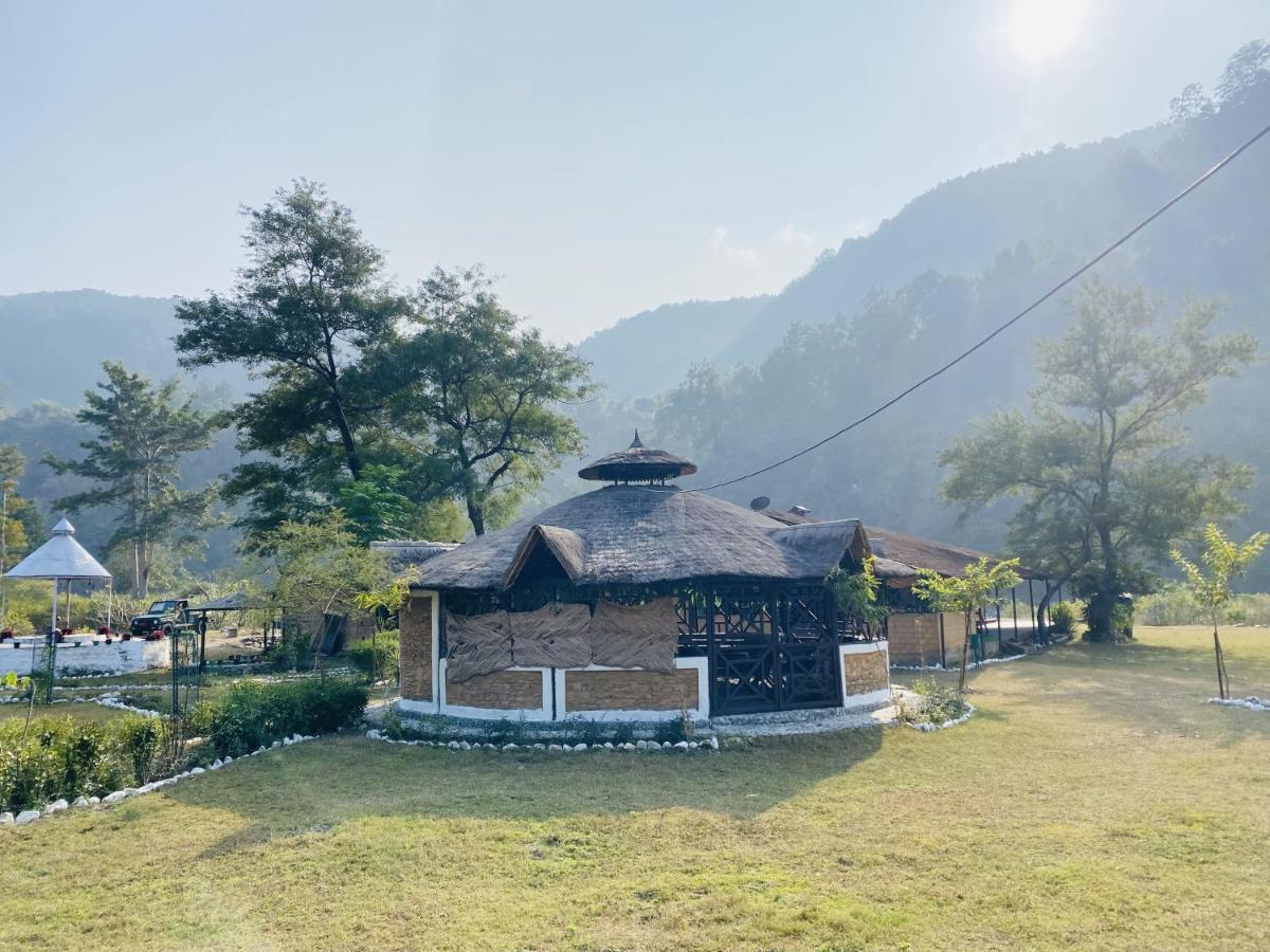 Aura Wildlife Camp And Resorts Marchula Dış mekan fotoğraf
