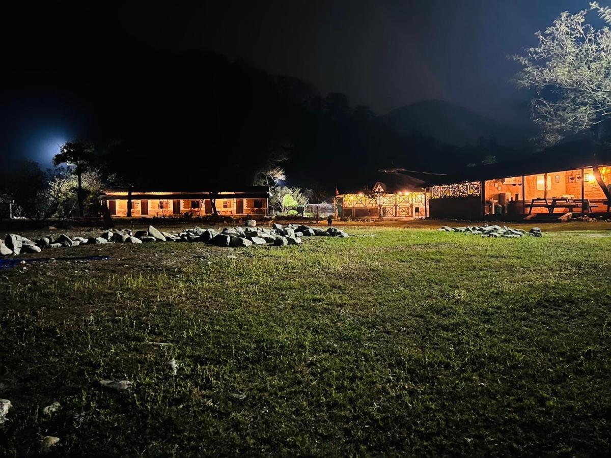 Aura Wildlife Camp And Resorts Marchula Dış mekan fotoğraf